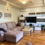 Apartman Marr